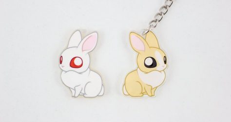EmiiCreationsStore – White/tan bunny keychain